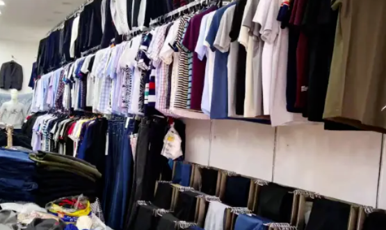 2023年擺地攤五大賺錢行業揭秘_百萬收入不是夢！-資源網站