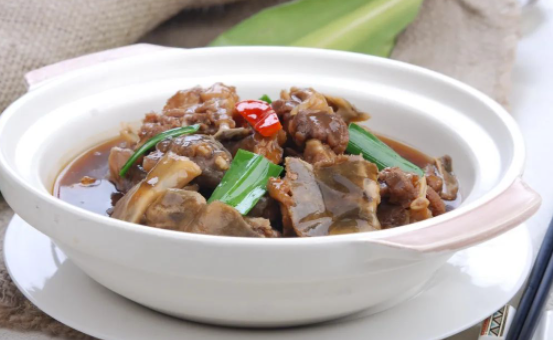 冷門養殖行業-1只賣1260元_一個大棚年入30萬-真暴利！-資源網站